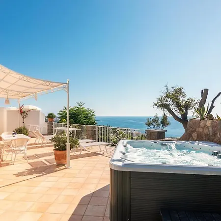 Dei Lecci - 7 Luxury With Private Pool Or Jacuzzi Forio di Ischia