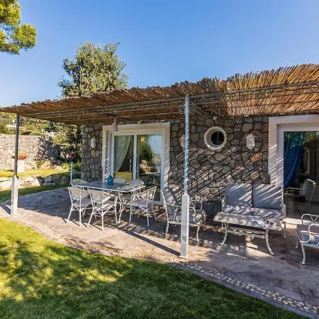 빌라 Dei Lecci - 7 Luxury With Private Pool Or Jacuzzi Forio di Ischia